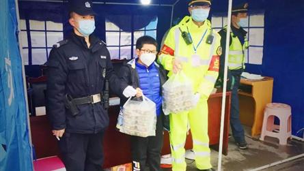 抗疫進行時 || 特別的愛給特別的您！