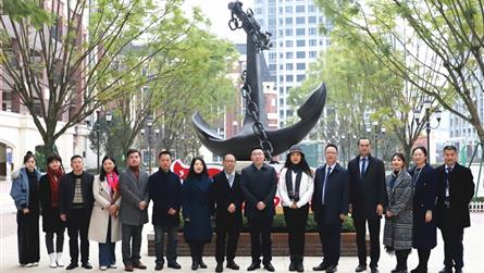 博采眾長 自成高格 || 冠城教育對成都藍港外國語...