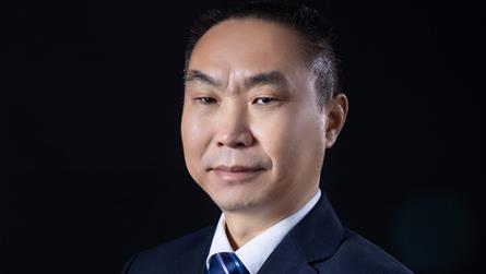 2019“感動冠城教育”十大年度人物——萬永紅