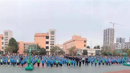 碩果盈枝又一年 再看明朝攬春華|| 眉山冠城實驗學...