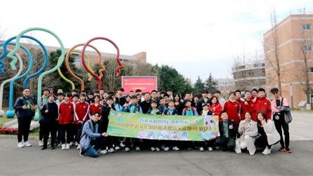 立心鑄魂淬青春 川港同心向未來