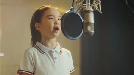 超贊！成都冠城實驗學子參與錄制成都世園會主題曲MV