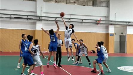 揮灑青春活力，放飛激情與夢(mèng)想 ‖ 眉山冠城實(shí)驗(yàn)學(xué)校...