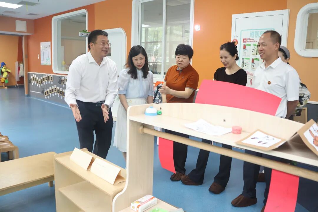 edc8075fb7f5e4ba16379bd31e942bfc